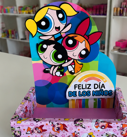 Cajita Supernenas para Día de los Niños